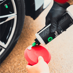 A aplicar 3D Ceramic Matte Tire em almofada aplicadora para pneu, Portugal e Espanha