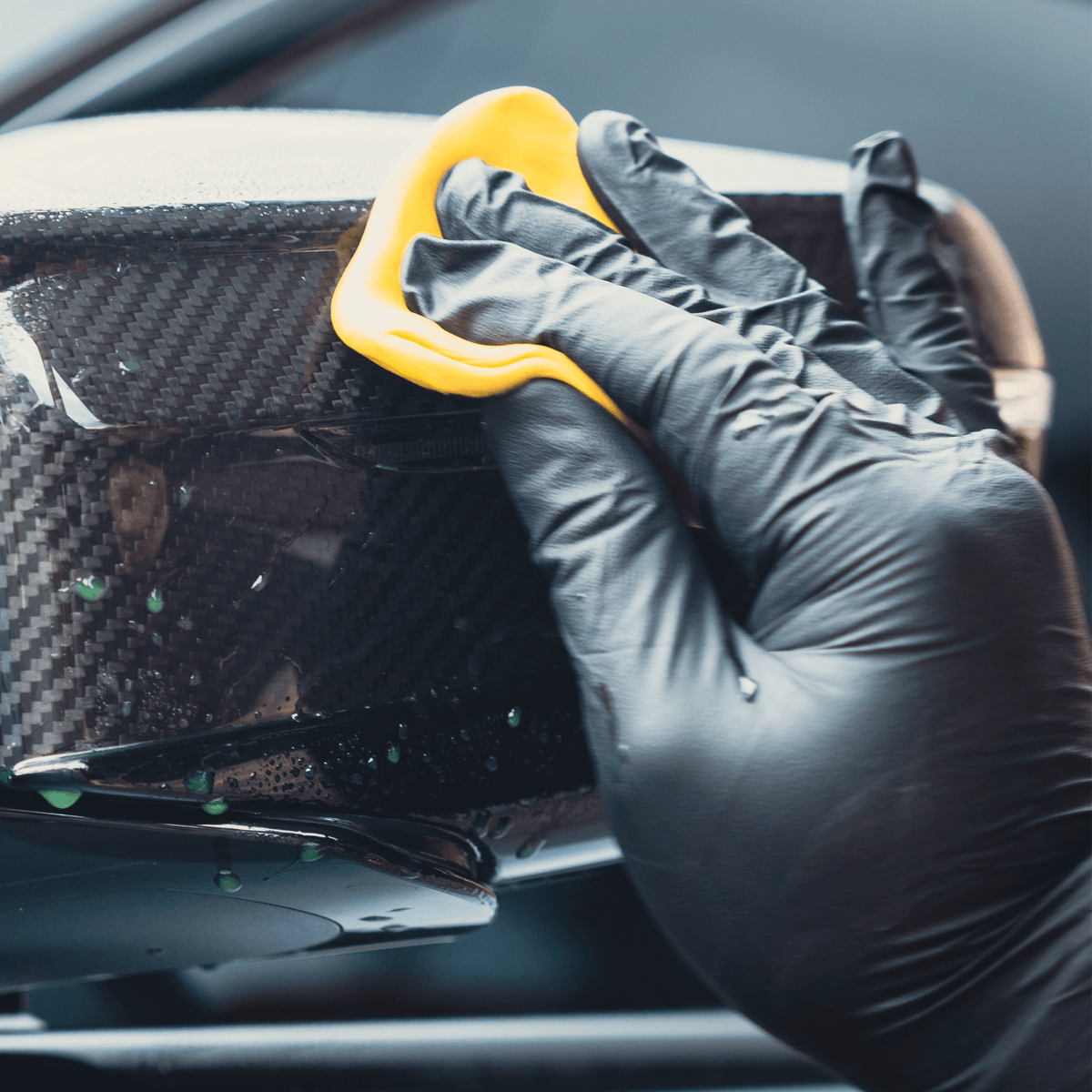 Descontaminação de pintura automóvel com clay bar e 3D Clay Lubricant