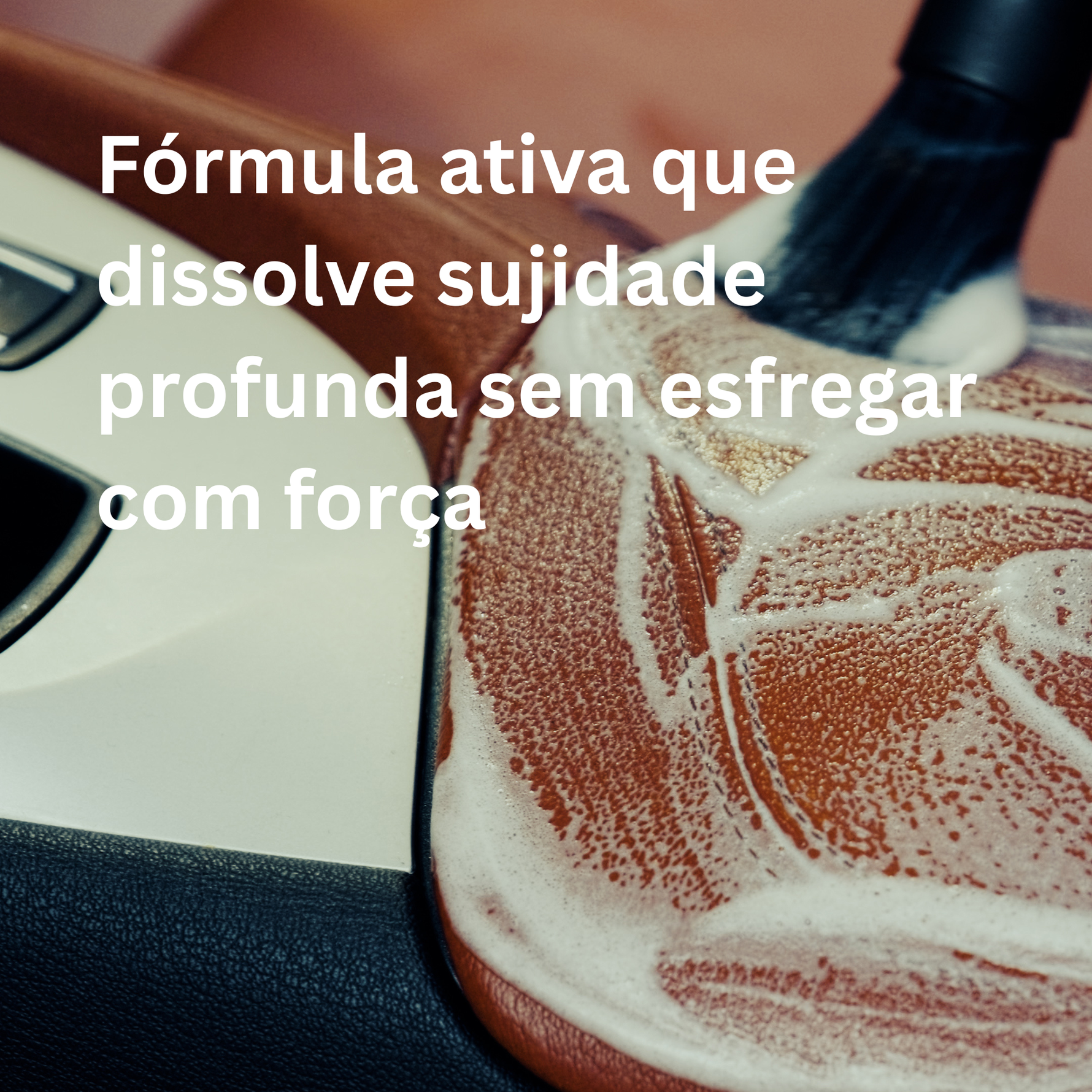 Fórmula ativa Nasiol Leather Cleaner que remove sujidade profunda sem esfregar com força