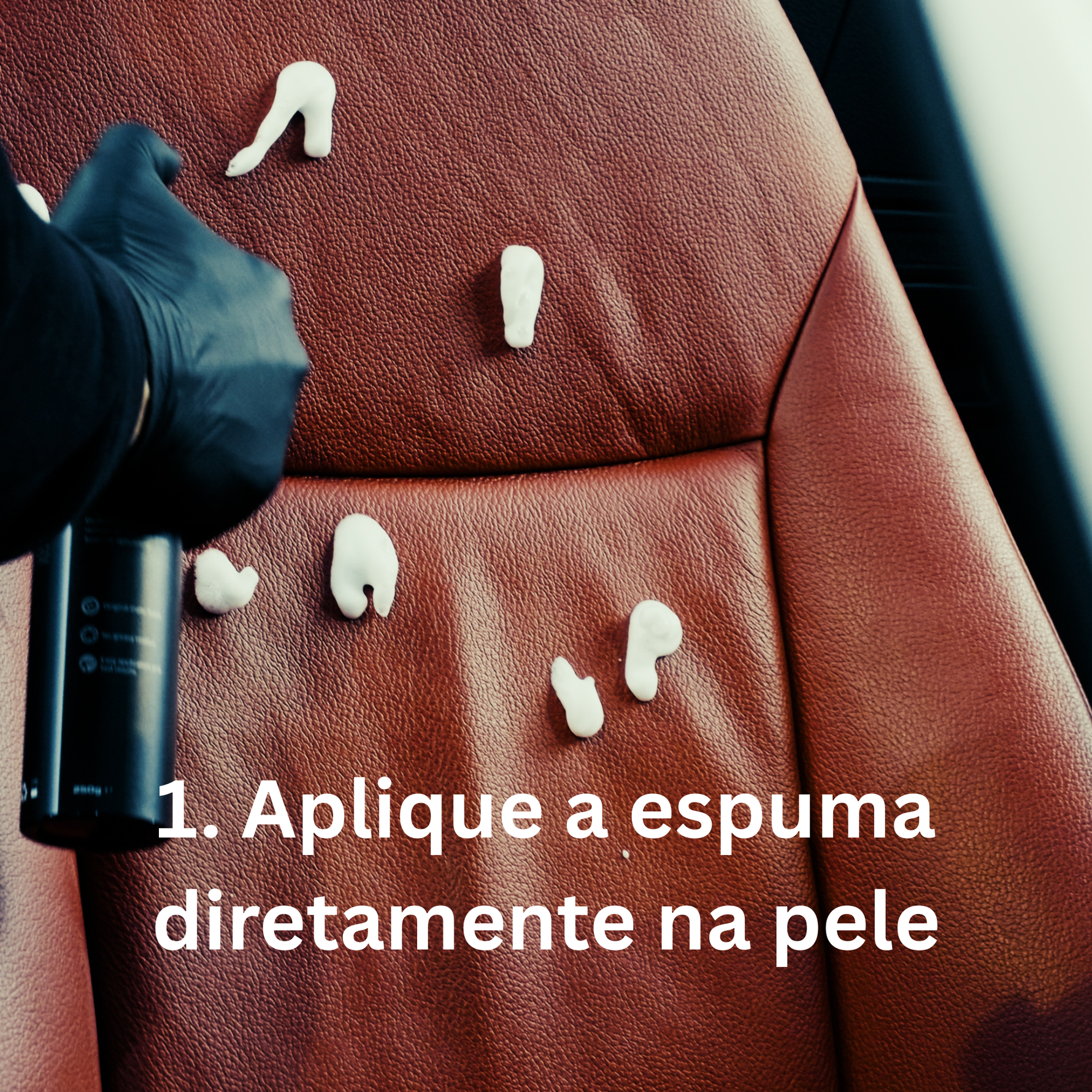 Passo 1 de 3 — aplicar espuma Nasiol Leather Cleaner diretamente no couro do carro